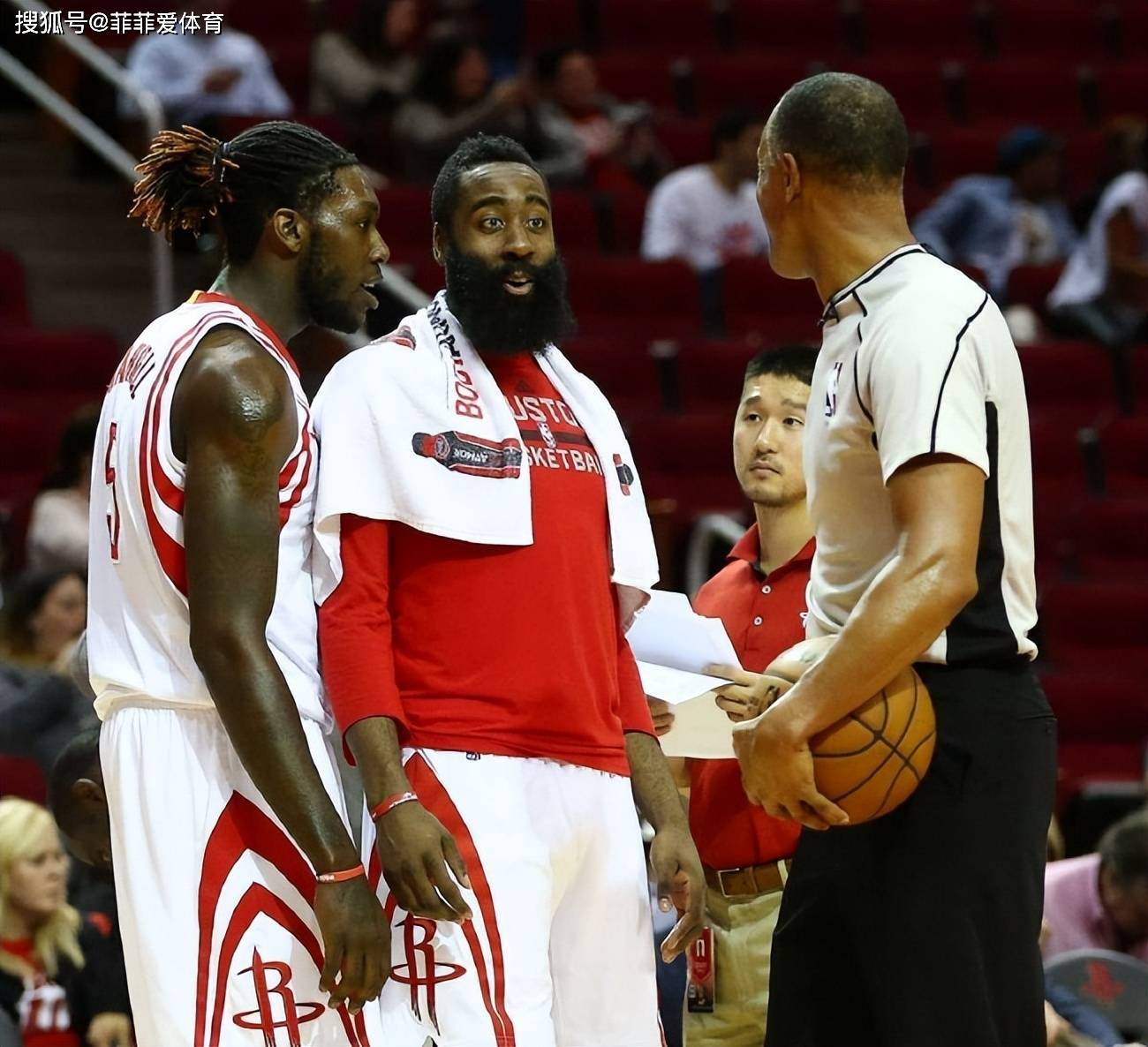 爱游戏棋牌休斯敦火箭发布备战花絮，转会期远射贴柱，德甲任务艰巨，临场指挥获称赞(个人围绕备战打仗讨论)